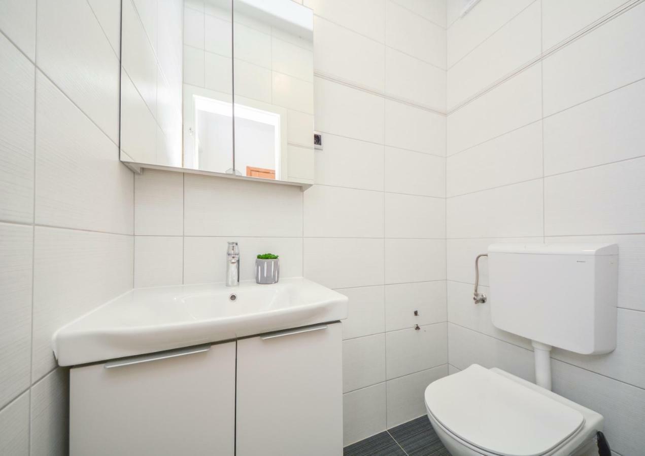 ספליט Apartments Lupe מראה חיצוני תמונה